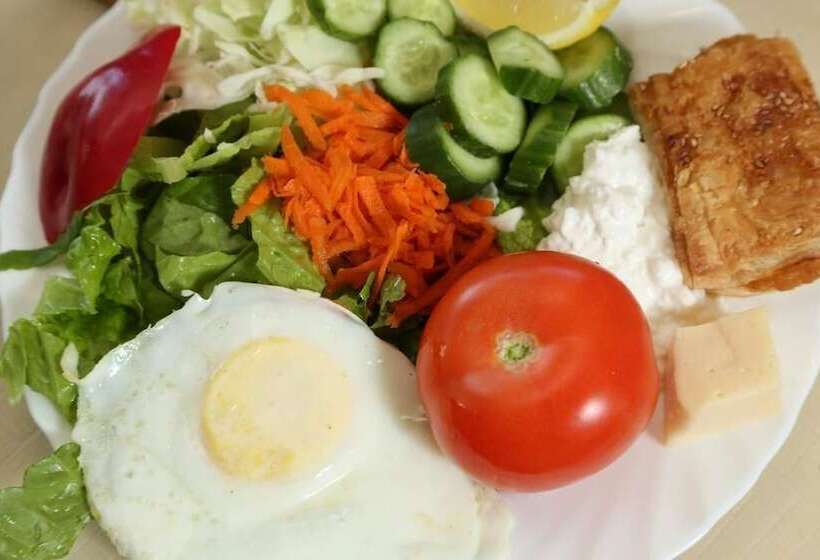 Hotelli Shaar Hagolan Kibbutz Country Lodging