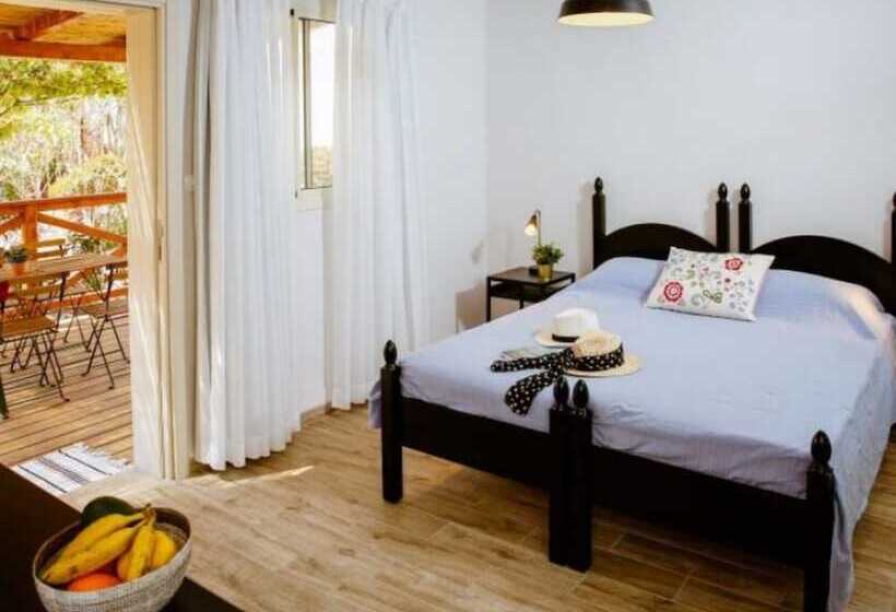 Hotelli Shaar Hagolan Kibbutz Country Lodging