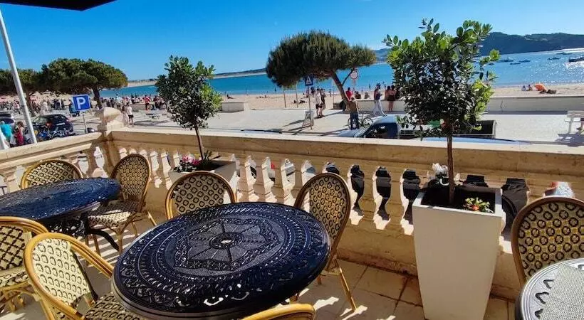 酒店 Storytellers Palace