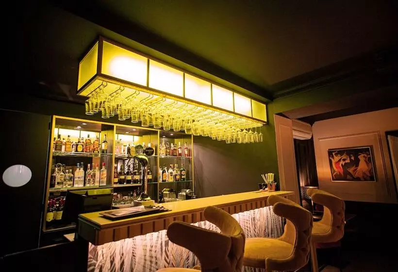 酒店 Storytellers Palace