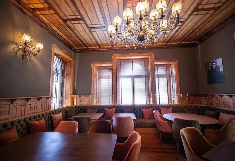 酒店 Storytellers Palace