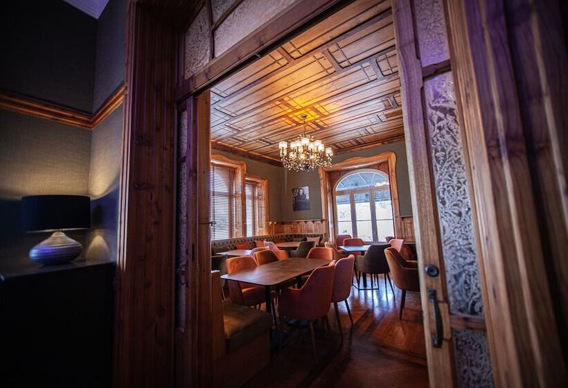 ホテル Storytellers Palace