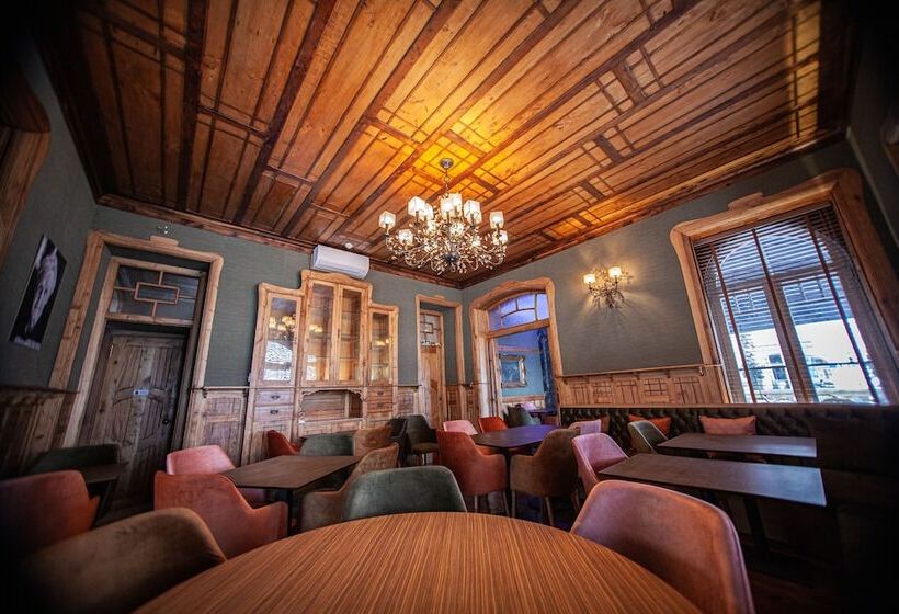 ホテル Storytellers Palace