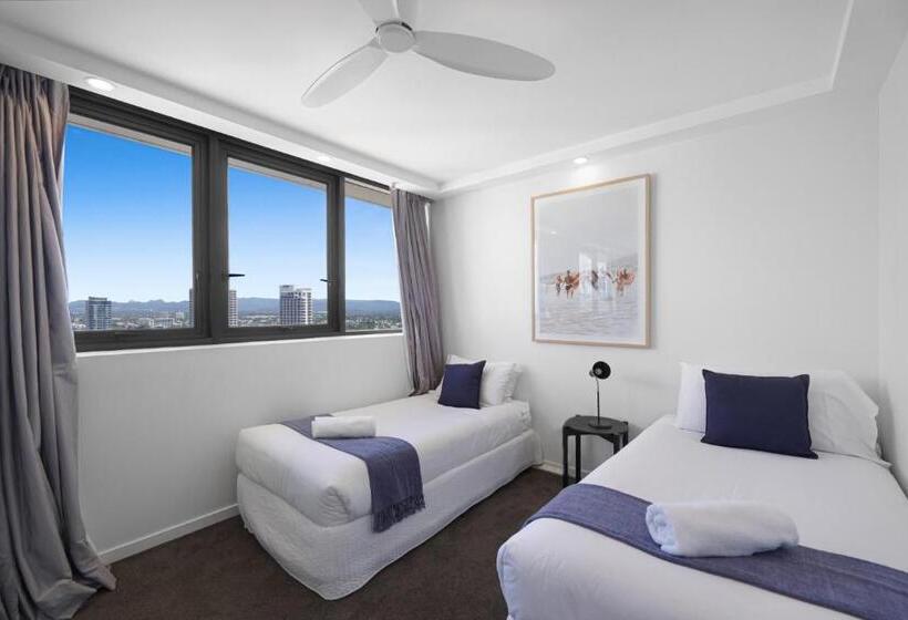 فندق Surfers Aquarius On The Beach