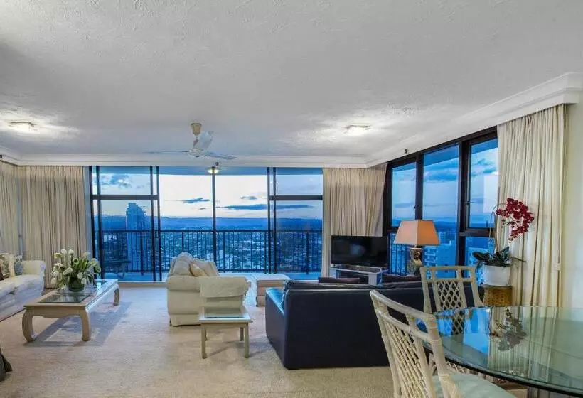 Hotel Surfers Aquarius On The Beach