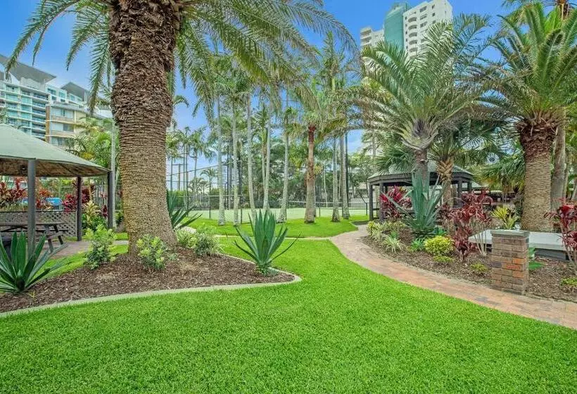 Hotel Surfers Aquarius On The Beach