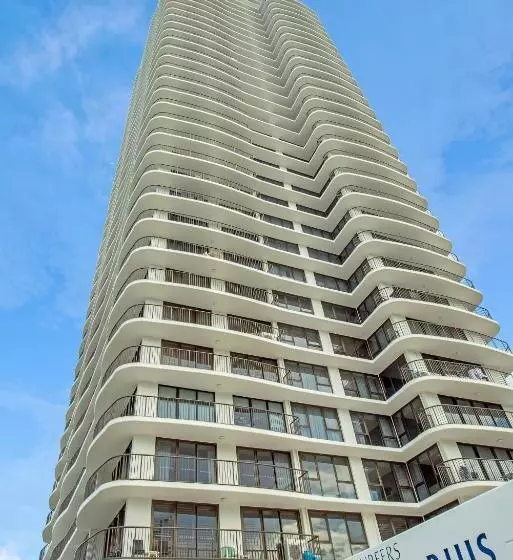 Hotel Surfers Aquarius On The Beach