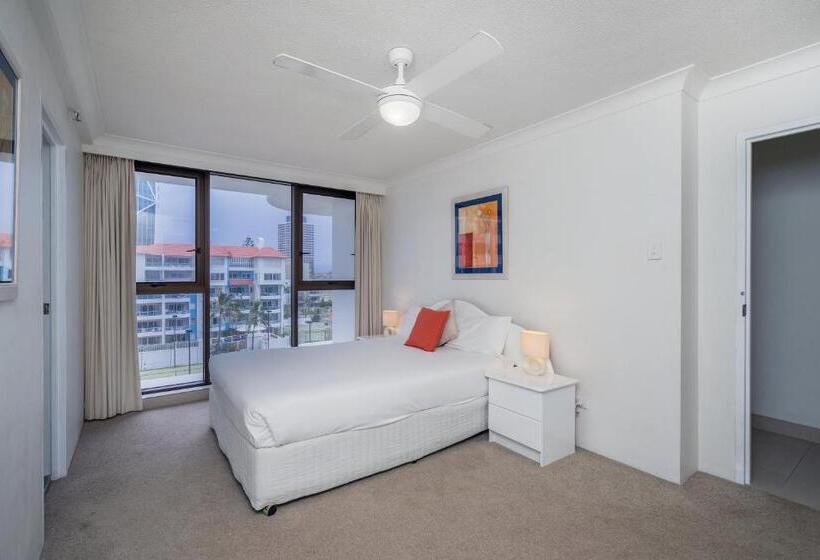 فندق Surfers Aquarius On The Beach