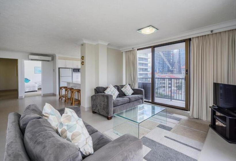 فندق Surfers Aquarius On The Beach