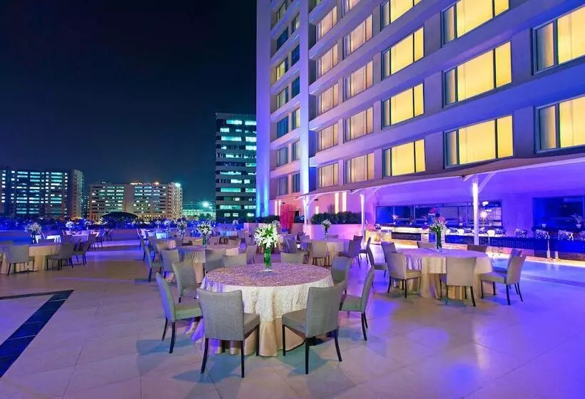 호텔 The Westin Hyderabad Mindspace