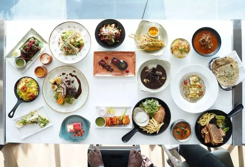 호텔 The Westin Hyderabad Mindspace