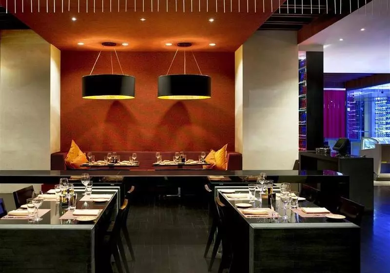 호텔 The Westin Hyderabad Mindspace