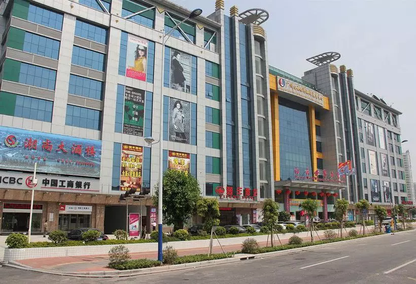 בית מלון כפרי Yifeng