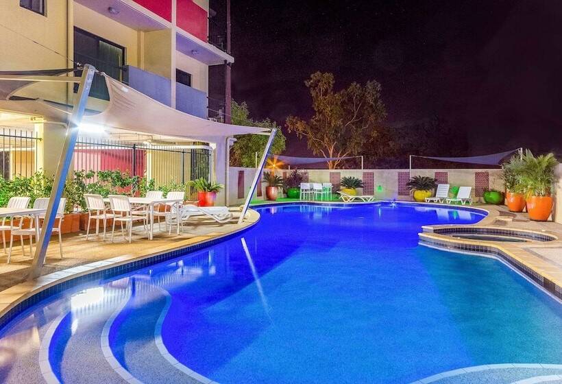 فندق على الطريق Quality Hotel Darwin Airport