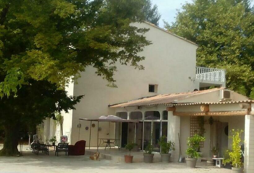 צימר Au Pays Du Ventoux