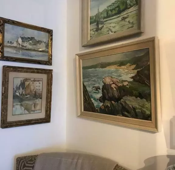ベッドアンドブレックファースト Fontevraud Maison De Ville Bnb