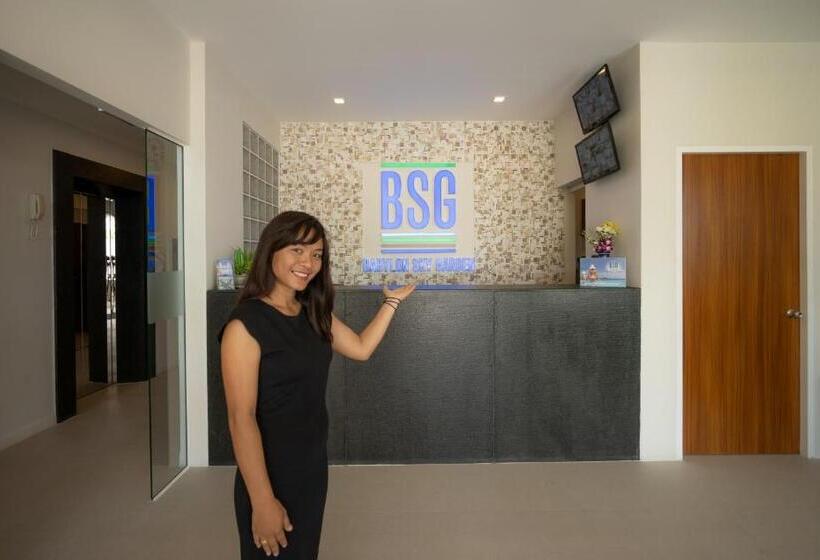 בית מלון כפרי Babylon Sky Garden Long Term Holiday Rentals