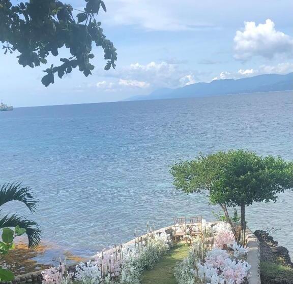 Wuthering Heights Bed & Breakfast By The Sea