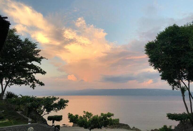 Wuthering Heights Bed & Breakfast By The Sea