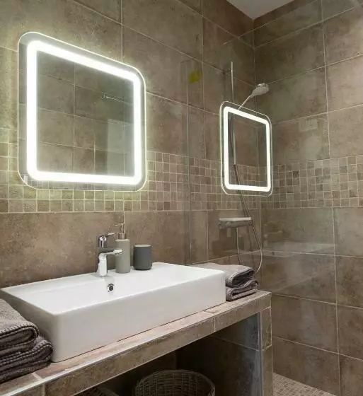 Aamiaismajoitus (B&B) Le Champ Des Oliviers