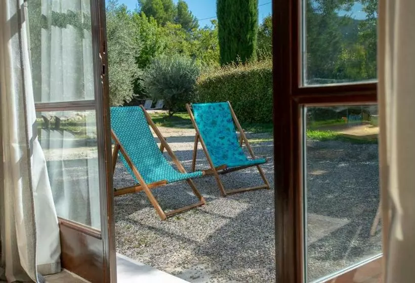 Aamiaismajoitus (B&B) Le Champ Des Oliviers