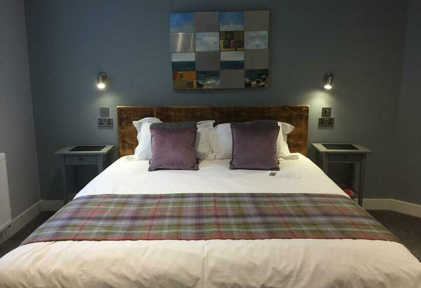 Пансион Lymm Boutique Rooms