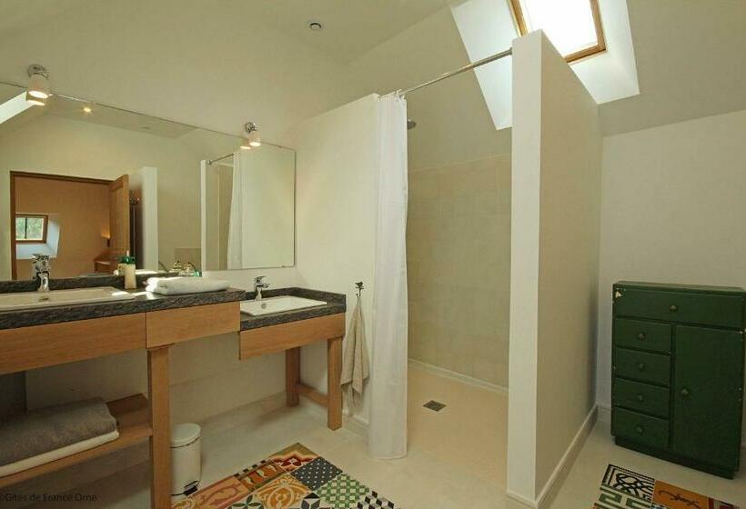 הוסטל Gite De La Coispillière