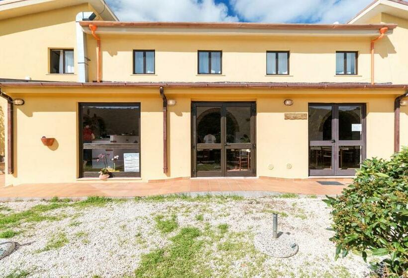 הוסטל Ristoro Norghio