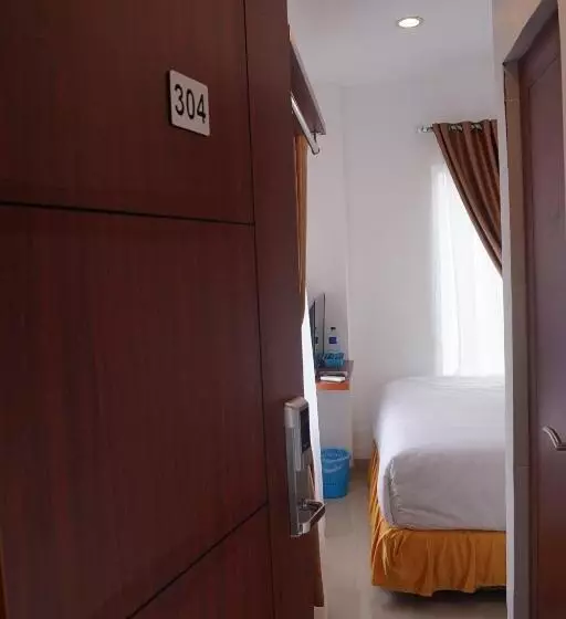 Pensjonat Cemerlang Inn