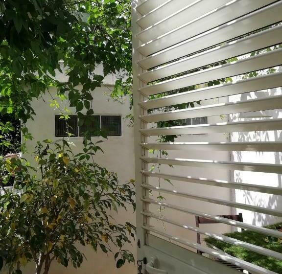 ペンション Lo Zahir