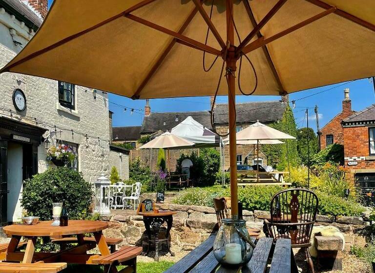 بنسيون The Spotted Cow