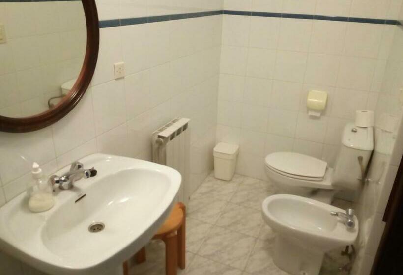 فندق صغير Rural La Lastra