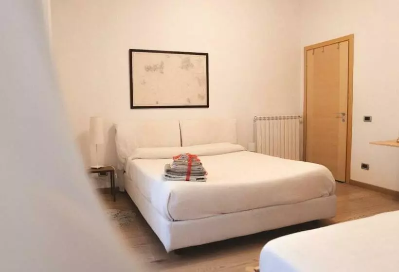 تختخواب و صبحانه Accogliente Casa Livorno