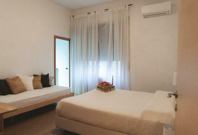 تختخواب و صبحانه Accogliente Casa Livorno