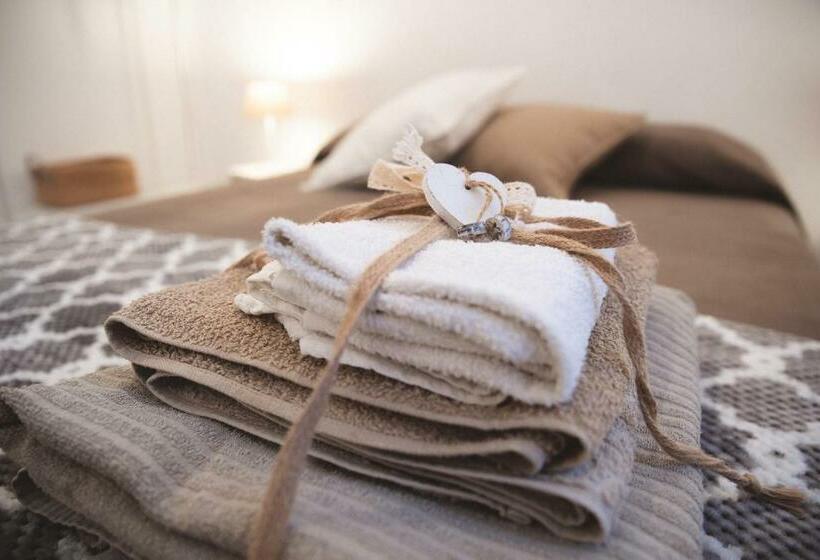 تختخواب و صبحانه Accogliente Casa Livorno