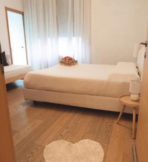 تختخواب و صبحانه Accogliente Casa Livorno