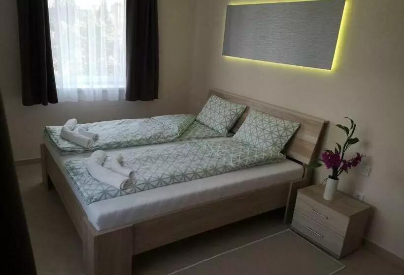 Gold De Luxe Apartman