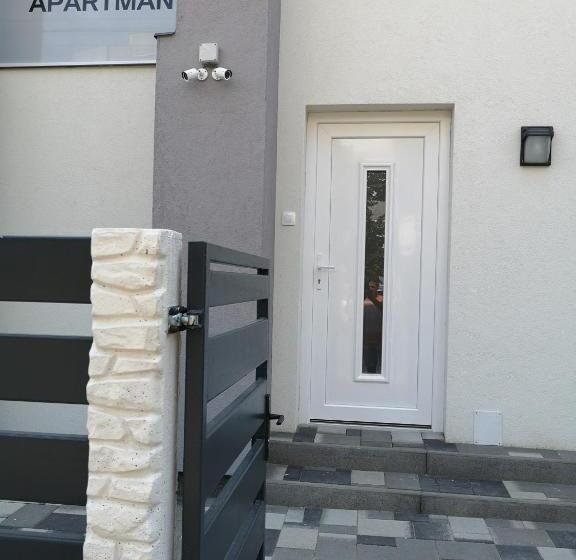 Gold De Luxe Apartman