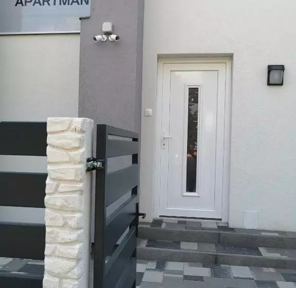 Gold De Luxe Apartman