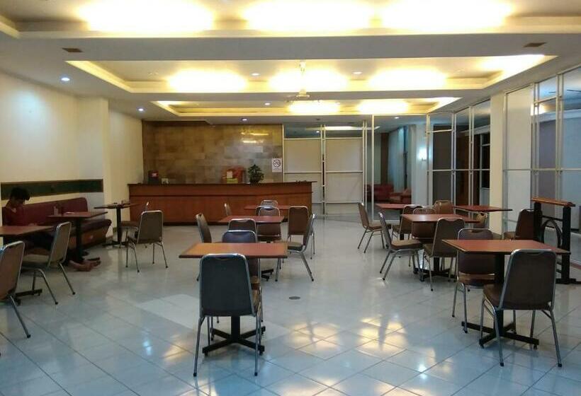 K Style Eco Hotel Jakarta