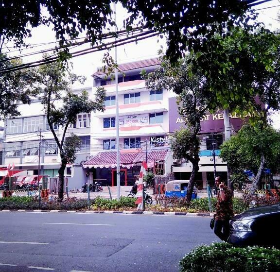 K Style Eco Hotel Jakarta