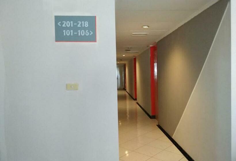 K Style Eco Hotel Jakarta