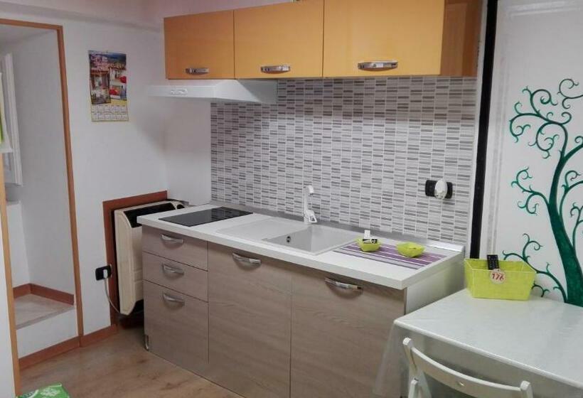 بنسيون Affitta Camere San Procopio