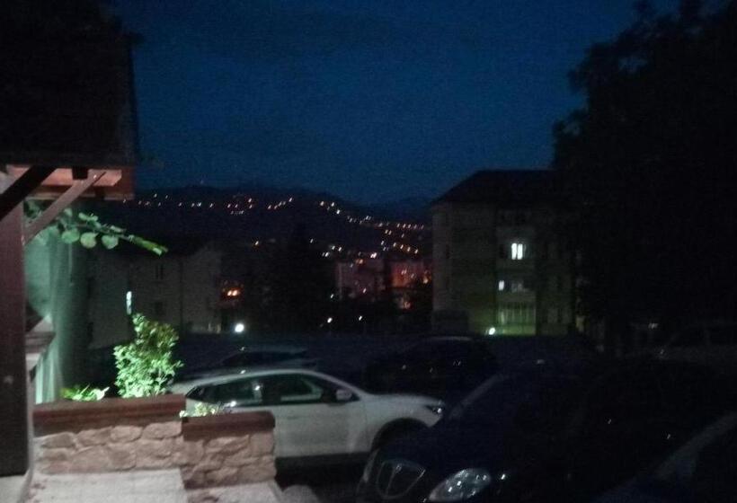 پانسیون Alloggio In Centro Città Con Parcheggio Privato E Wifi