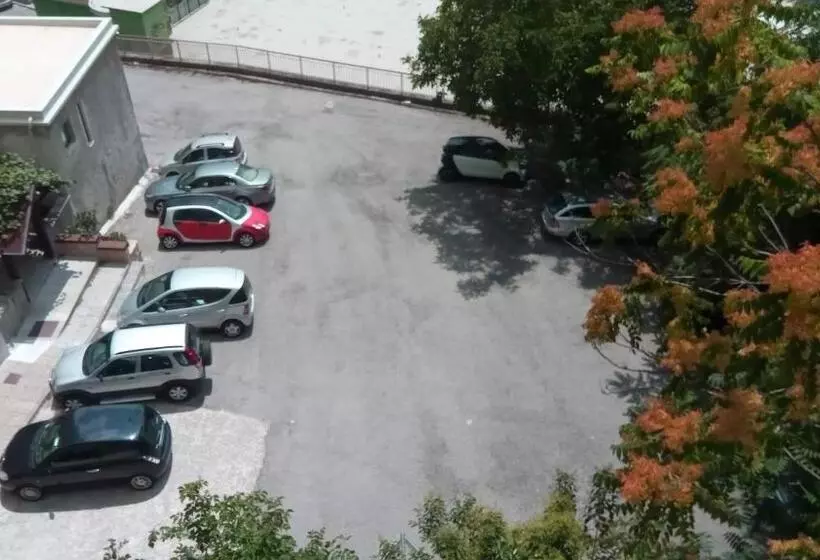 پانسیون Alloggio In Centro Città Con Parcheggio Privato E Wifi