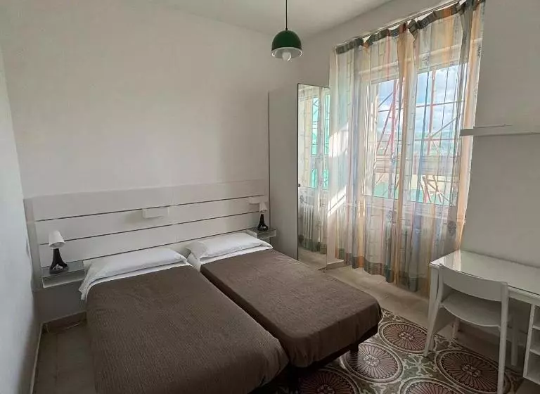 پانسیون Alloggio In Centro Città Con Parcheggio Privato E Wifi