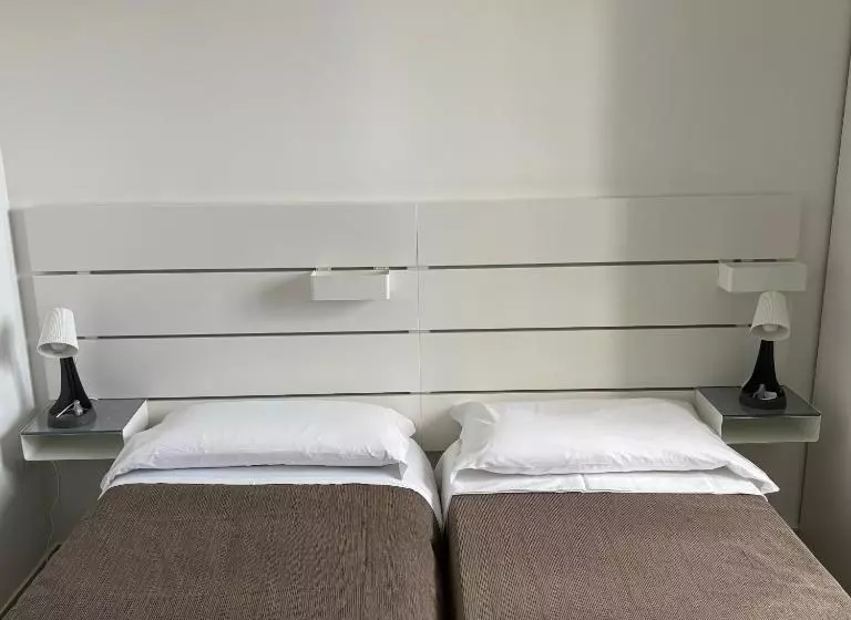 پانسیون Alloggio In Centro Città Con Parcheggio Privato E Wifi