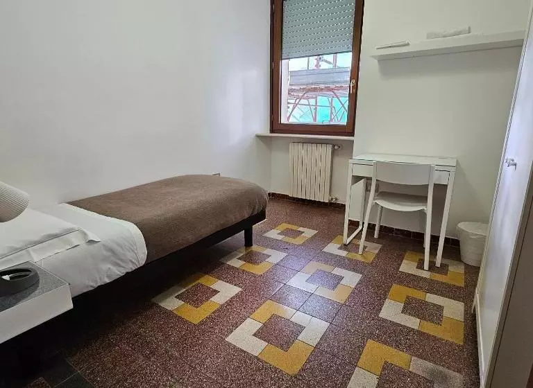 پانسیون Alloggio In Centro Città Con Parcheggio Privato E Wifi