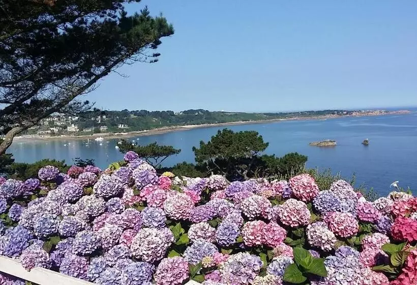 ペンション Chambre Spacieuse, Moderne Et Très Confortable à Perros Guirec