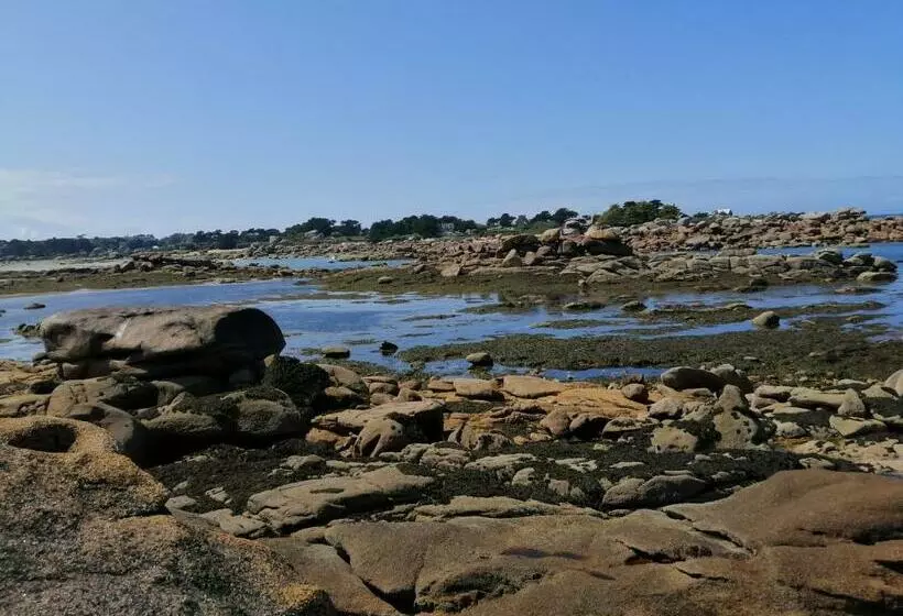 ペンション Chambre Spacieuse, Moderne Et Très Confortable à Perros Guirec